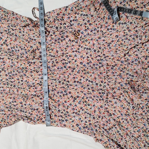 Ladies Blue/Pink Floral Dress with Flutter Sleeves Size 2x - Picture 11 of 11